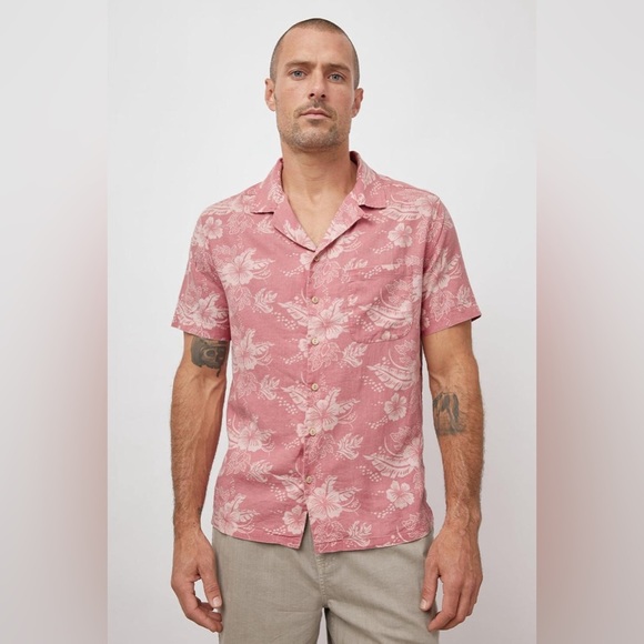 NWT - Rails Waimea Floral Short Sleeve Camp Shirt in Lava Lava Rose - Size L - Picture 1 of 7